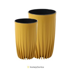 Doniczka plastikowa w prążki z wkładem okrągła musztarda