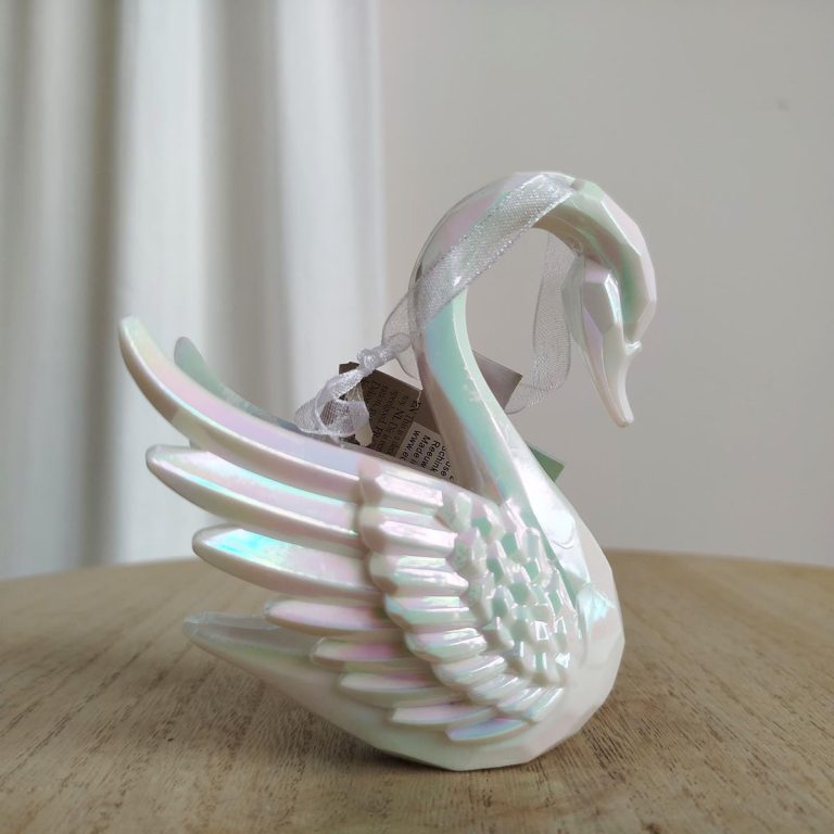 Figurka Łabędź biały