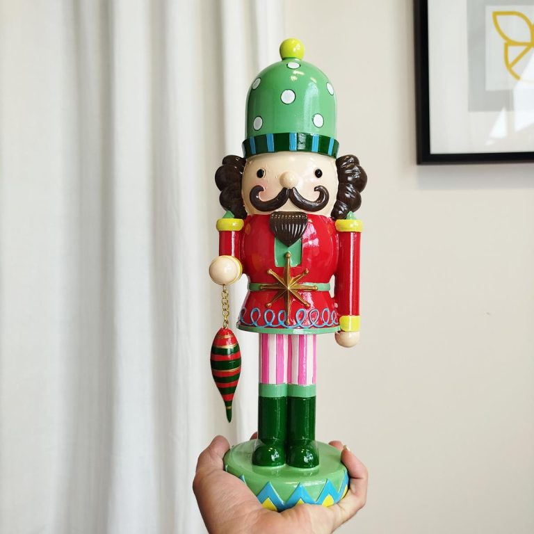 Figurka, dziadek do orzechów, ozdoba świąteczna 35cm