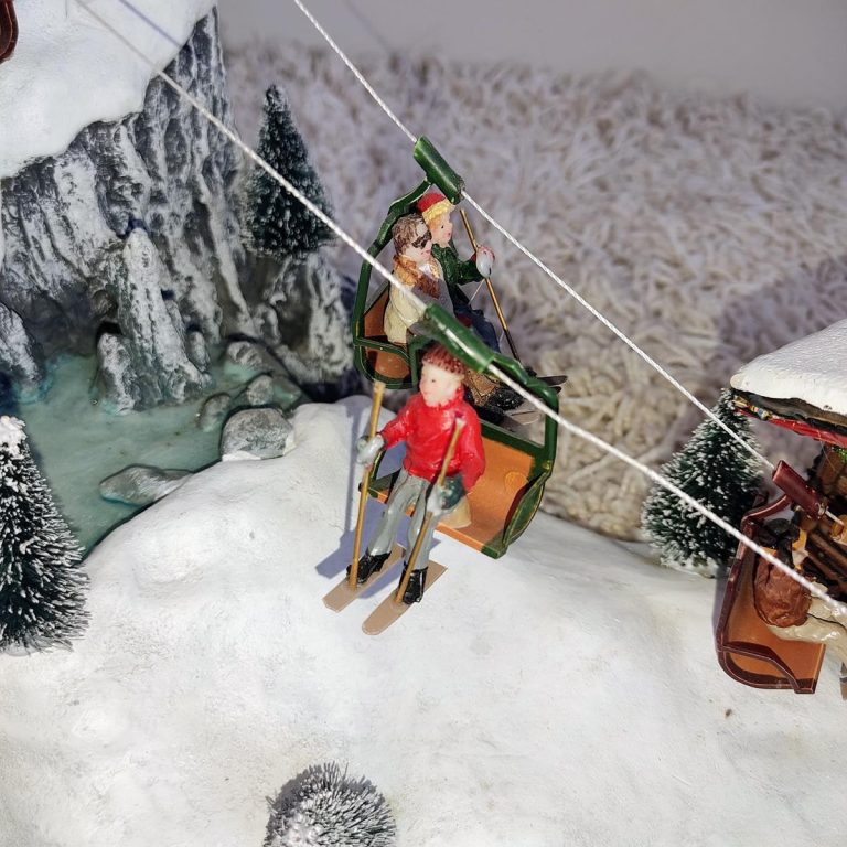 Świąteczne miasteczko, kabel w komplecie