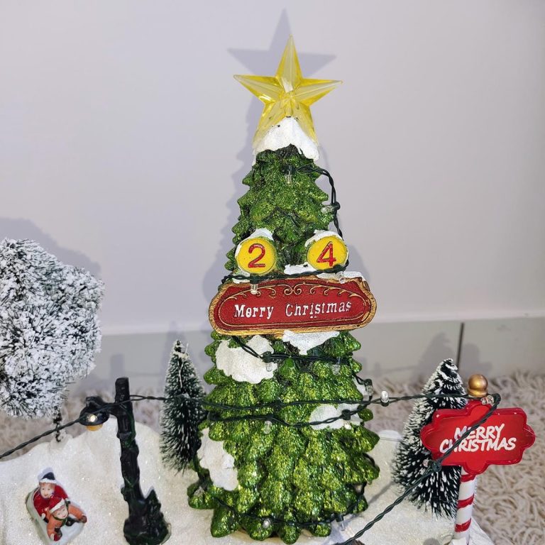 Świąteczne miasteczko, kabel w komplecie