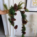 Girlanda sztuczna z szyszkami i dzwonkami dł.150cm