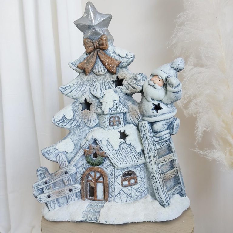 Mikołaj na drabinie, świąteczne miasteczko, figurka