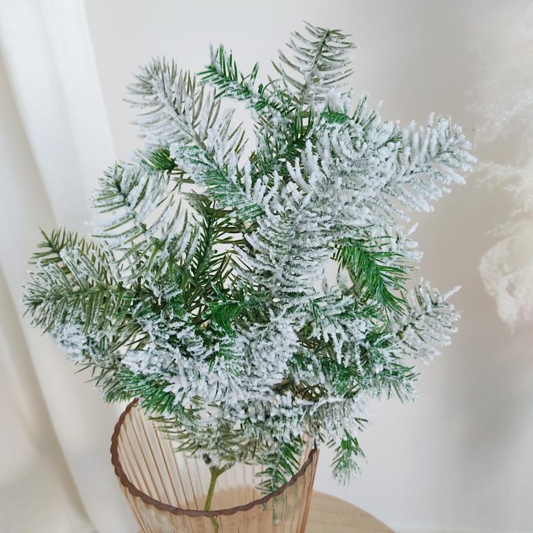 Sztuczna gałązka, ośnieżona h49cm