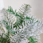 Sztuczna gałązka, ośnieżona h49cm