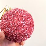 Bombka różowa brokatowa 8cm