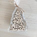 Choinka drewniana zawieszka 8szt