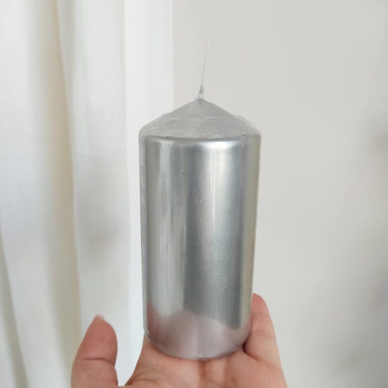 Świeca walec, srebrny metalik