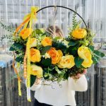 Wianek na drzwi wiosenny różowy ręcznie robiony 45cm