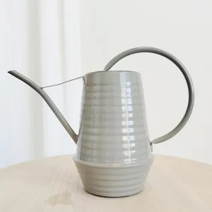 Konewka metalowa szara 0,94l