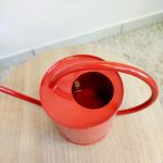 Konewka metalowa czerwona 1,3l