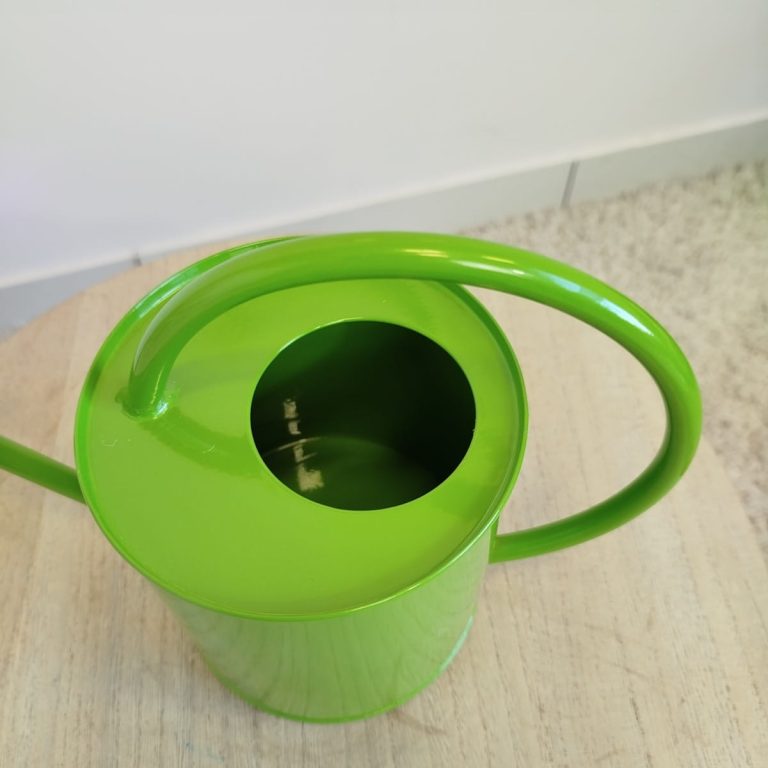 Konewka metalowa zielona 1,3l