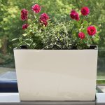 Doniczka plastikowa balkonowa podłużna wysoka czarna