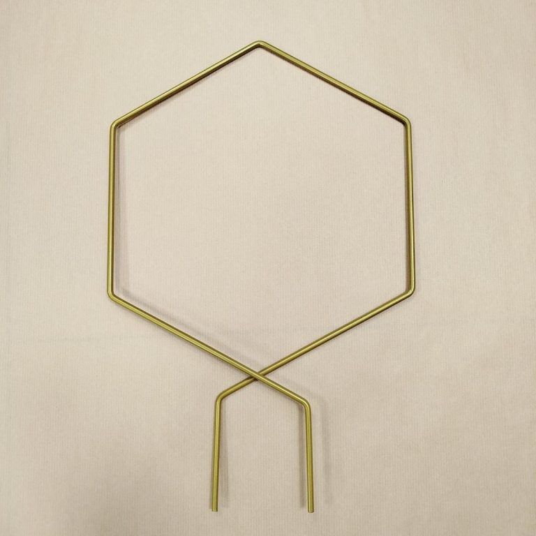 Podpora metalowa do roślin heksagon złoty