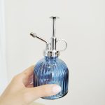 Spryskiwacz szklany niebieski prążkowany 0,2l