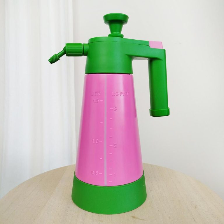 Spryskiwacz opryskiwacz zraszacz 3w1 1,5L różowy