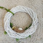 Wianek na drzwi ze sztucznych kwiatów ręcznie robiony 40cm