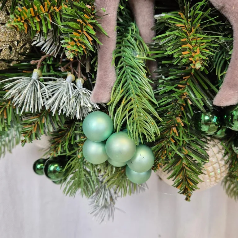 Wianek na drzwi bożonarodzeniowy sztuczny - 50cm - ręcznie robiony