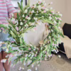 Wianek na drzwi ze sztucznych kwiatów różowy 80cm