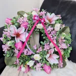 Wianek na drzwi ze sztucznych kwiatów wiosenny ręcznie robiony 45cm