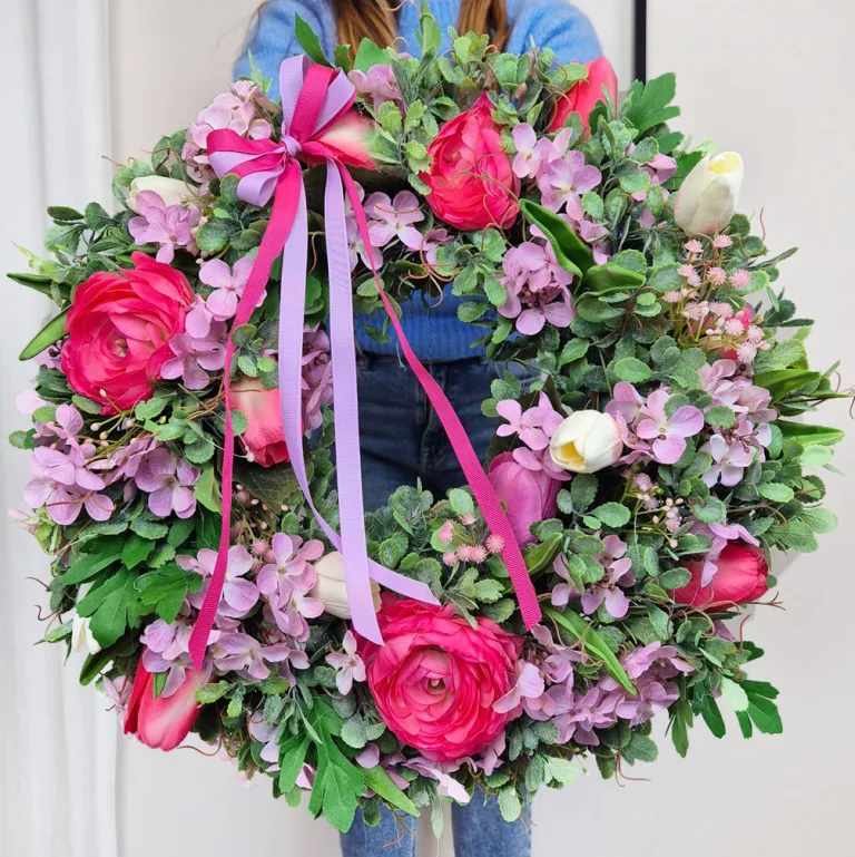 Wianek na drzwi wiosenny różowy ręcznie robiony 45cm
