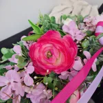 Wianek na drzwi wiosenny różowy ręcznie robiony 45cm