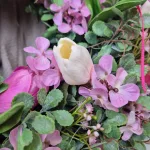 Wianek na drzwi wiosenny różowy ręcznie robiony 45cm