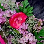 Wianek na drzwi ze sztucznych kwiatów ręcznie robiony 45cm