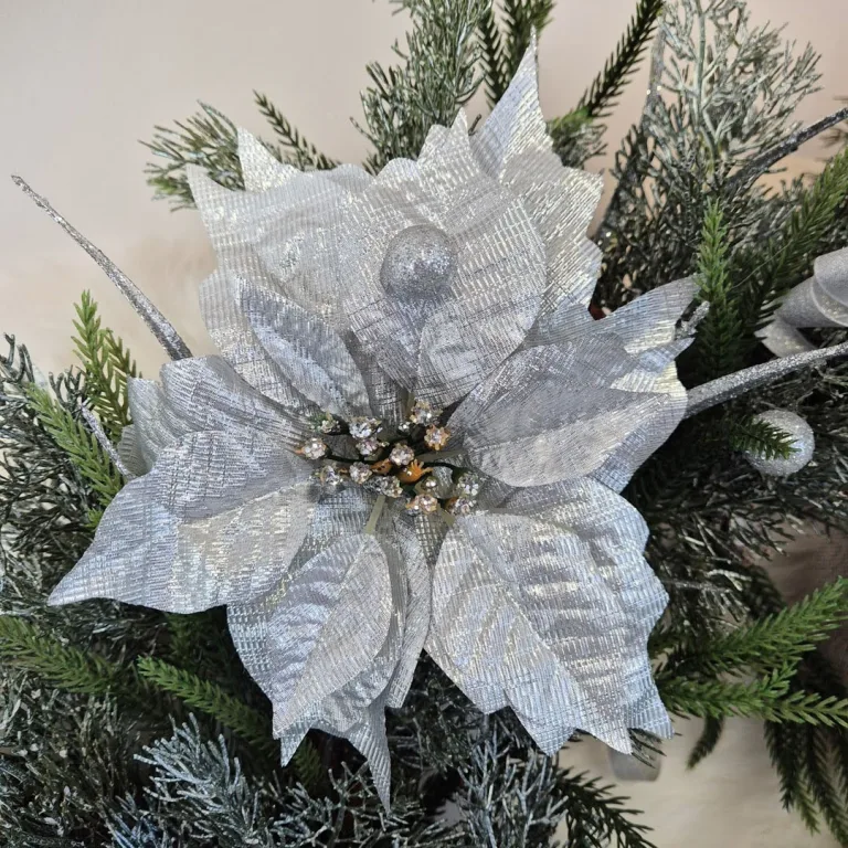 Wianek świąteczny bożonarodzeniowy sztuczny poinsecja- 60cm - ręcznie robiony