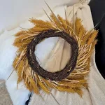 Wianek na drzwi ze sztucznych kłosów jesienny 50cm