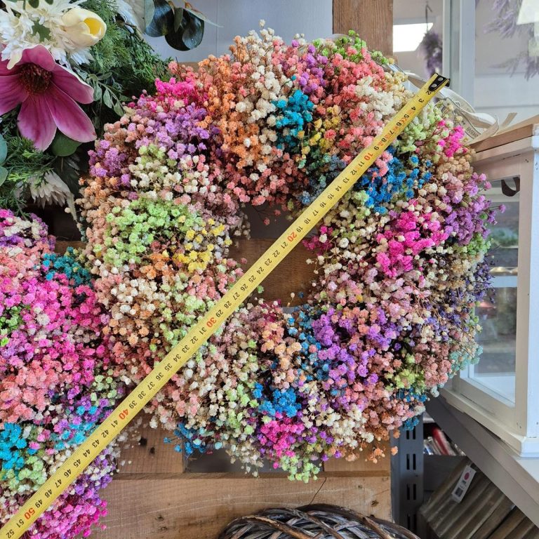 Wianek na drzwi z gipsówki stabilizowanej wiecznie żywy 40cm