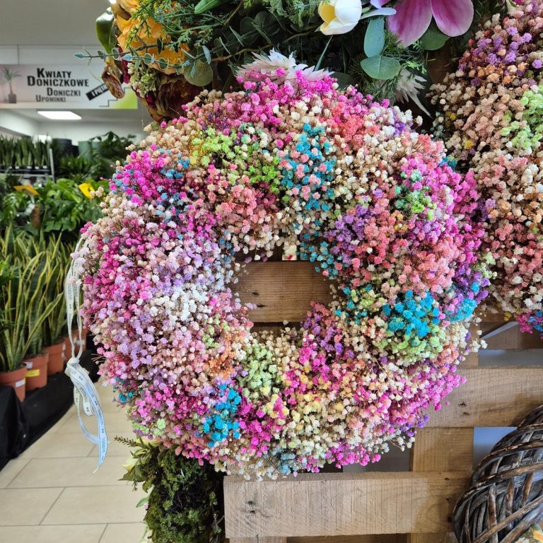 Wianek na drzwi z gipsówki stabilizowanej wiecznie żywy 40cm