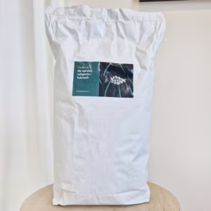 Ziemia do Skrzydłokwiatów, Bluszczy, Paproci i Pachir