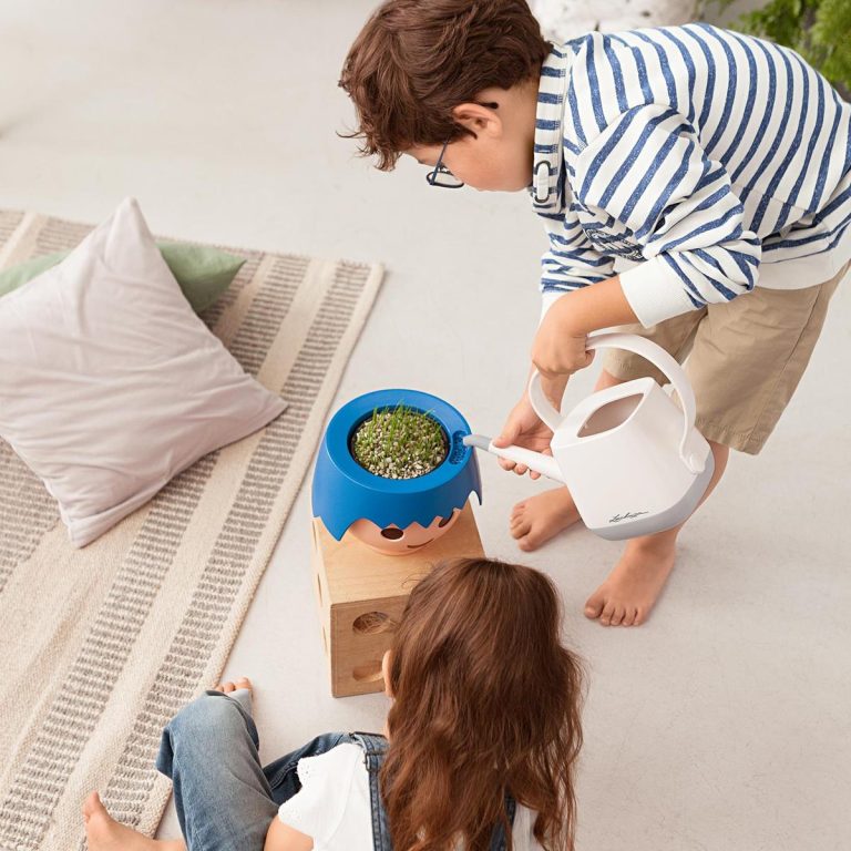 Doniczka plastikowa Lechuza Ojo Głowa Playmobile niebieska