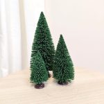 Choinki sztuczne na podstawce mix 12szt