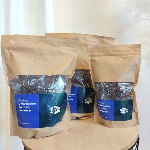 Ziemia uniwersalna do roślin domowych