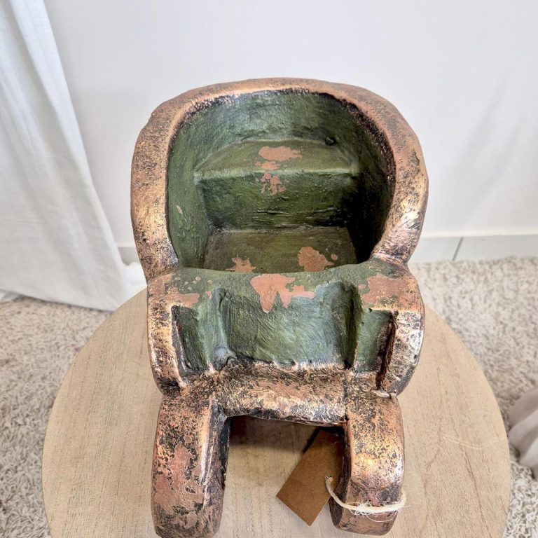 Figurka świąteczna sanki Mikołaja zielone