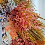 Wianek na drzwi jesienny ze sztucznych liści 50cm