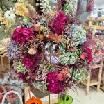 Wianek na drzwi z naturalnych kwiatów ręcznie robiony 60cm