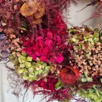 Wianek na drzwi z naturalnych kwiatów ręcznie robiony 60cm