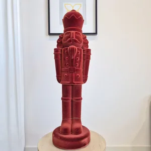 Dziadek do orzechów welurowa figurka świąteczna brązowa