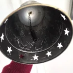Metalowy świąteczny dzwon - ozdoba na drzwi 31cm