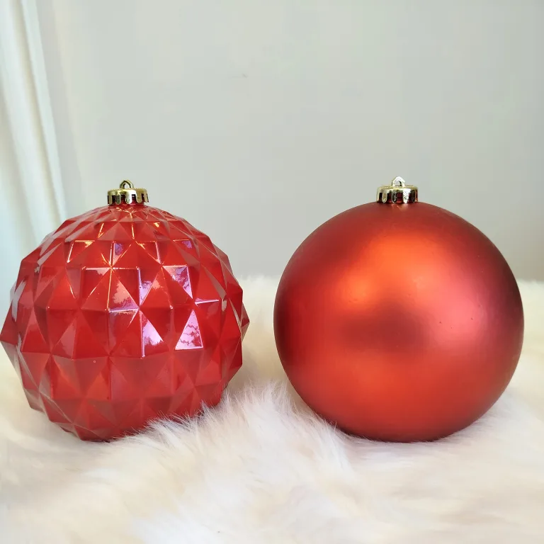 Bombki duże czerwone nietłukące mix 6szt