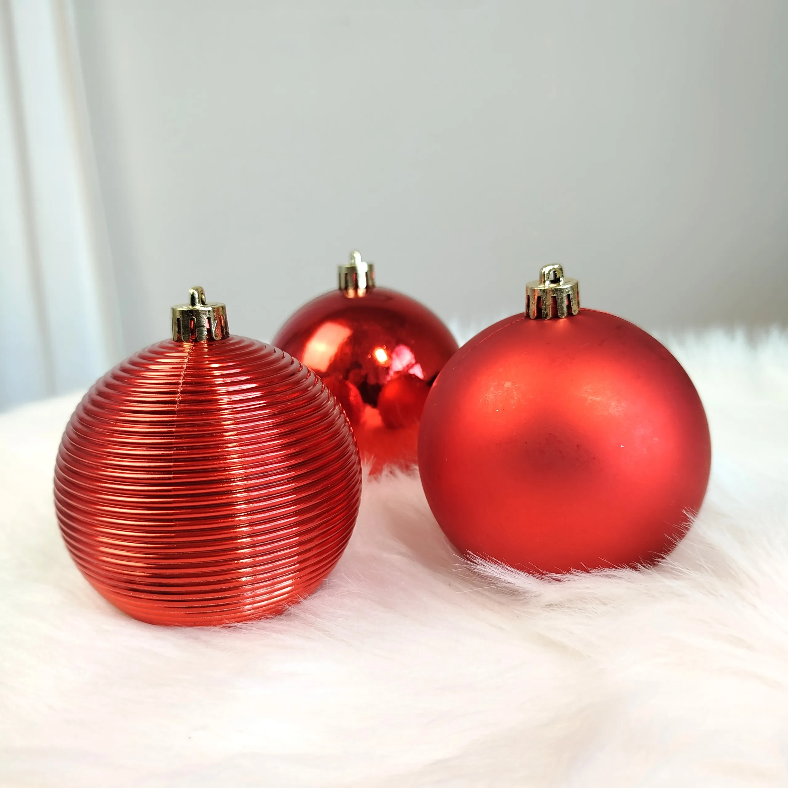 Bombki czerwone nietłukące 16szt