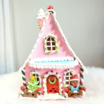 Świecący kolorowy domek piernikowy, cukierkowa chatka 26cm