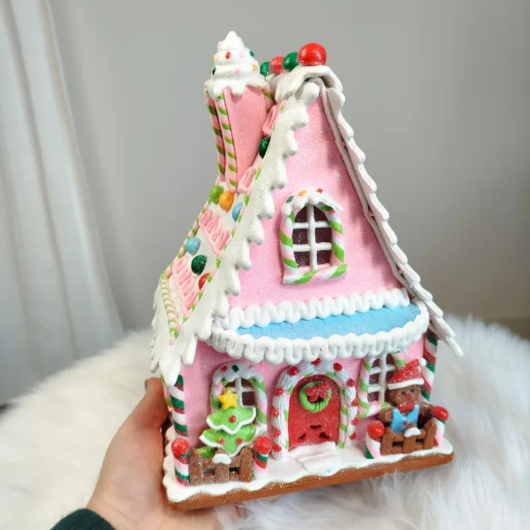 Świecący kolorowy domek piernikowy, cukierkowa chatka 26cm