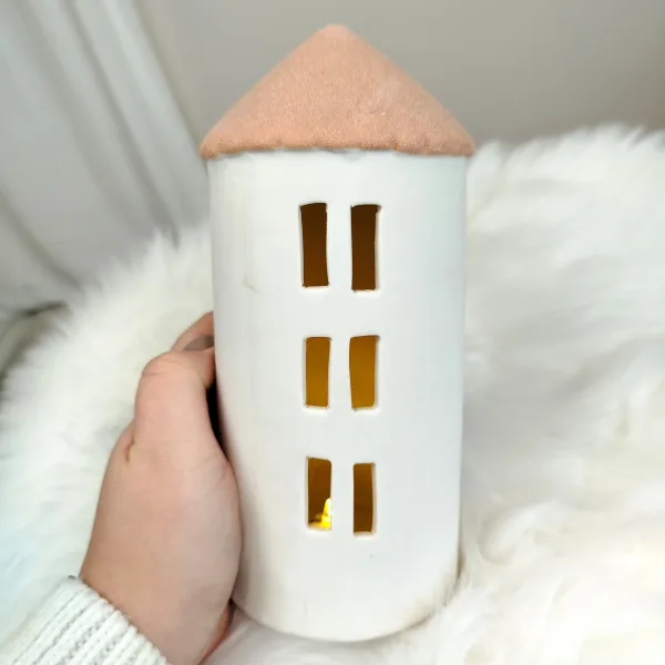 Domek ceramiczny latarnia podświetlana LED 20cm