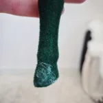 Renifer jeleń welurowa figurka świąteczna zielona 32cm