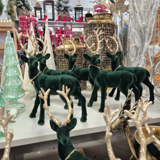 Renifer jeleń welurowa figurka świąteczna zielona