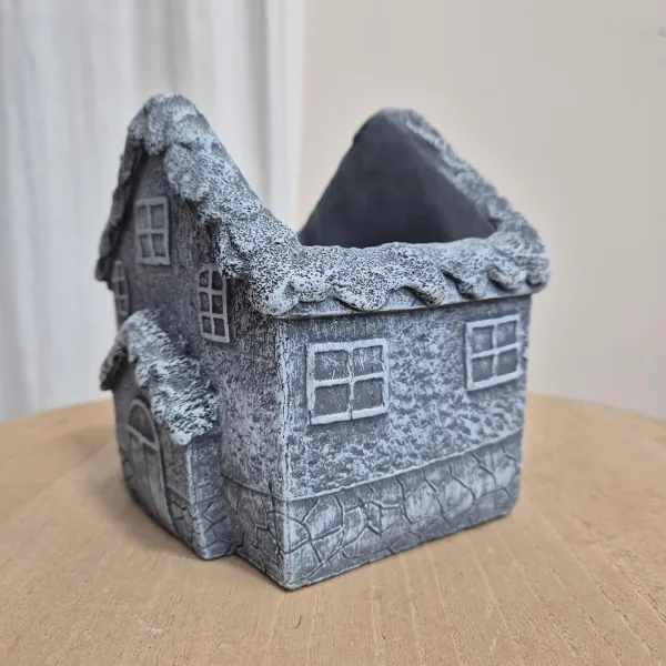 Osłonka na doniczkę betonowa szara w kształcie domku 12,5x7cm
